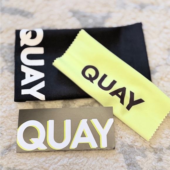 Quay On The Fly sunglasses main image 4